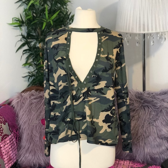 Tops - Cameo Long Sleeve Shirt